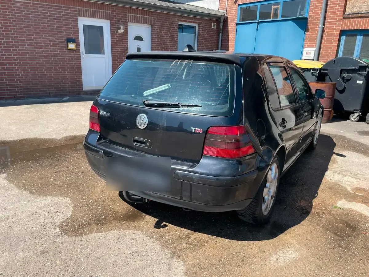Gebraucht VW Golf IV 131 PS (96 kW) 2003 Schwarz Limousine