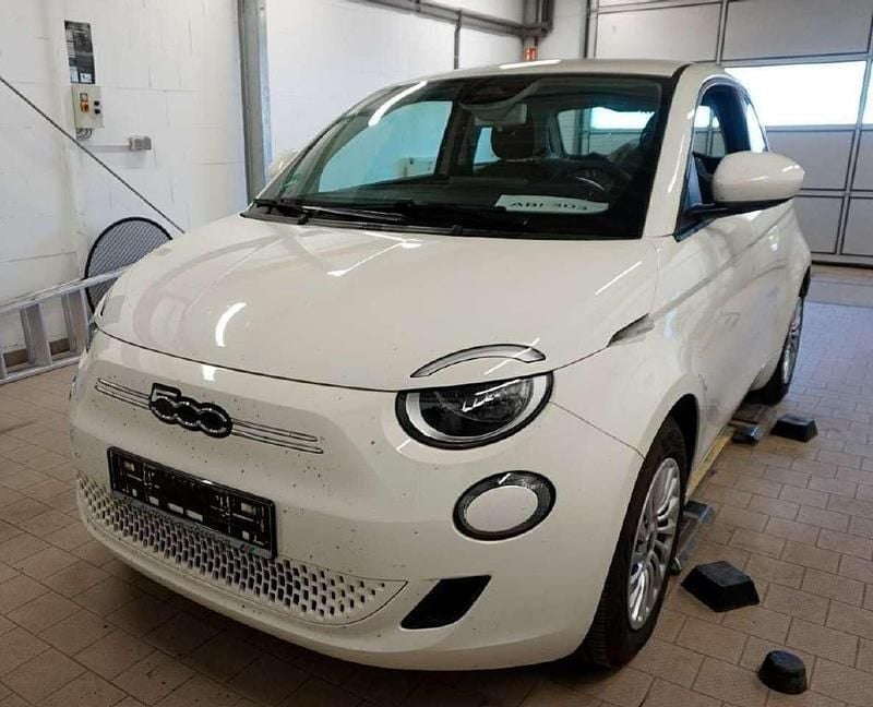 Weiß Gebraucht 2023 Fiat 500e Icon Kleinwagen | 21.898 € (Fairer Preis) - Bild 1/2