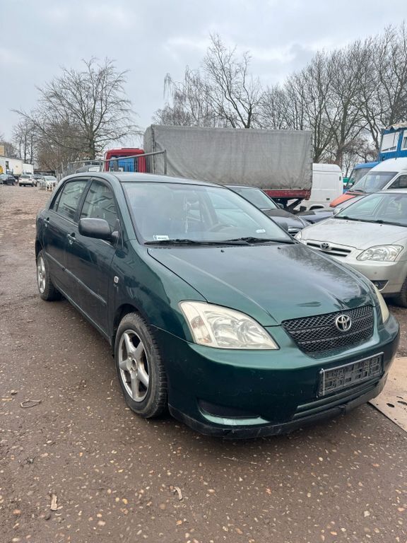 Gebraucht 2002 Toyota Corolla Limousine | 1.950 € - Bild 1/4