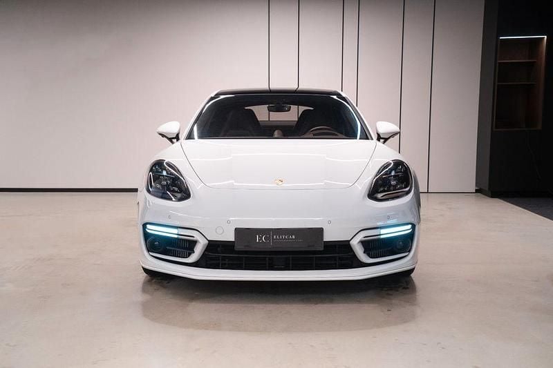 Gebraucht Porsche Panamera Turbo S 630 PS (463 kW) 2021 Weiß Kleinwagen