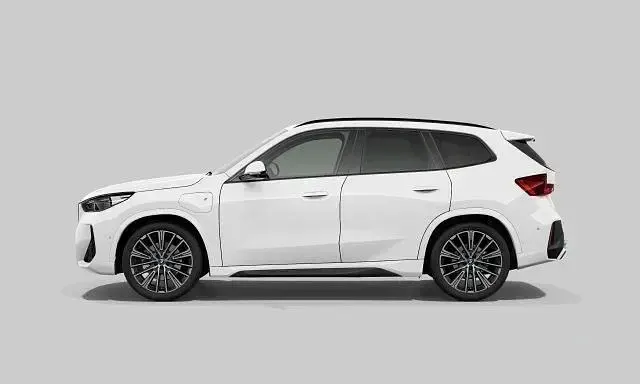 Gebraucht BMW X1 M Sport 326 PS (239 kW) 2023 Weiß SUV