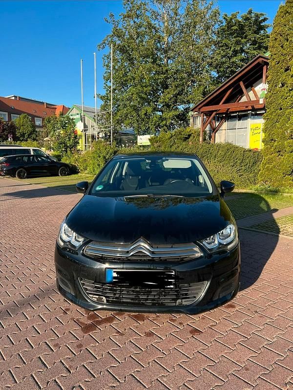 Gebraucht Citroën C4 130 PS (95 kW) 2015 Schwarz Limousine
