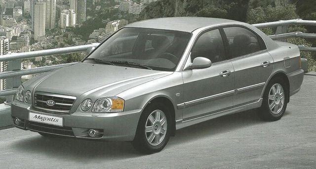 Gebraucht Kia Magentis 136 PS (100 kW) 2005 Silber metallic Limousine