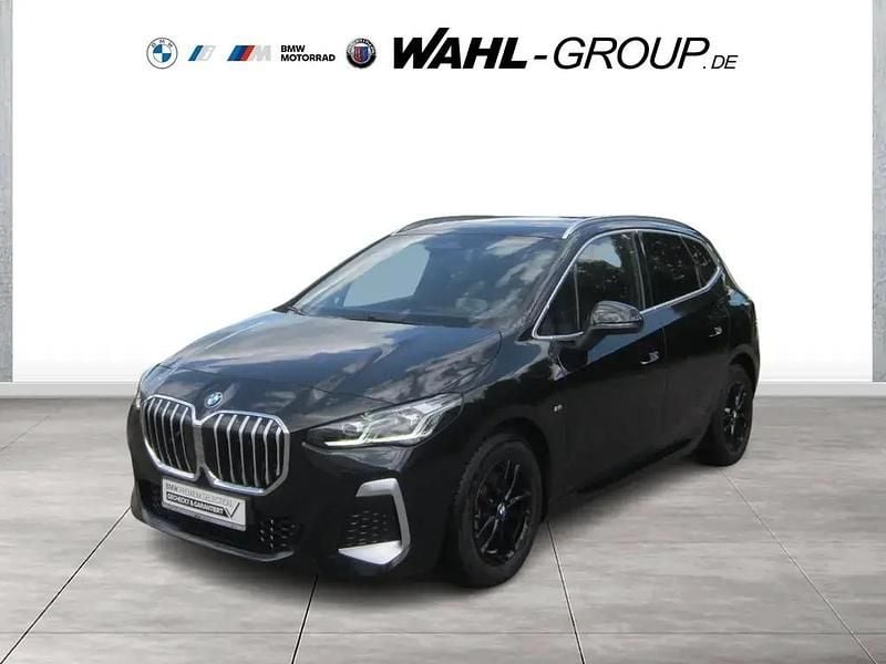 Schwarz Gebraucht 2024 BMW 220 Active Tourer M Sport Van / Kleinbus | 31.790 € (Fairer Preis) - Bild 1/4