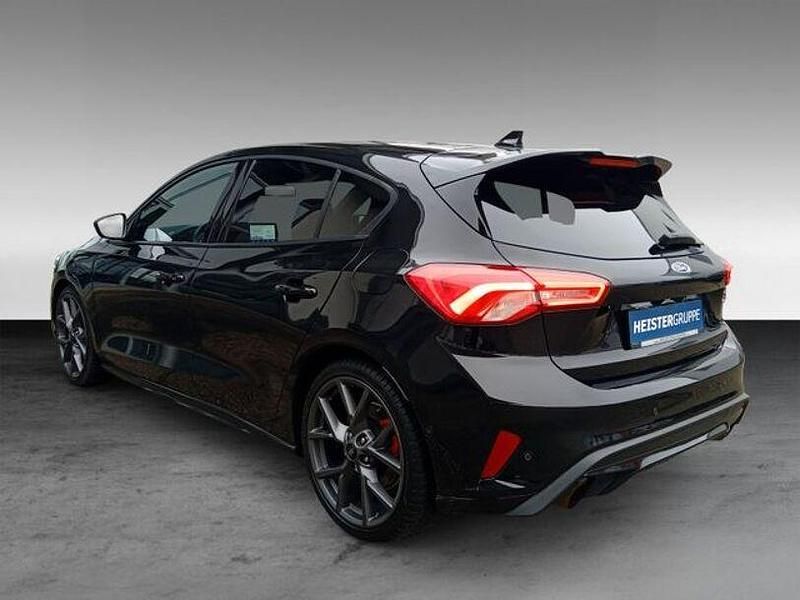 Gebraucht Ford Focus ST 280 PS (205 kW) 2019 Schwarz Limousine
