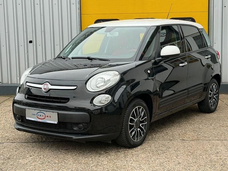 Schwarz Gebraucht 2013 Fiat 500L Easy Van / Kleinbus | 5.700 € (Guter Preis) - Bild 1/4