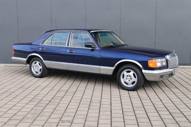 Blau Gebraucht 1984 Mercedes 500 SE Limousine | 14.900 € - Bild 1/4