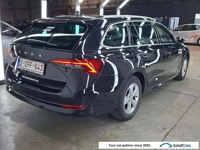 Gebraucht Skoda Octavia Ambition 116 PS (85 kW) 2022 Schwarz Limousine