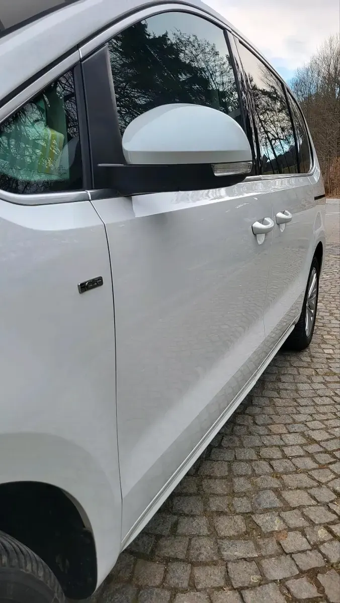 Gebraucht VW Sharan 177 PS (130 kW) 2014 Weiß Van / Kleinbus