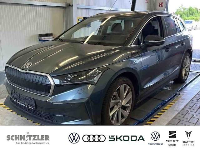 Quarzgrau metallic Gebraucht 2021 Skoda Enyaq iV Suite SUV | 31.970 € (Fairer Preis) - Bild 1/3