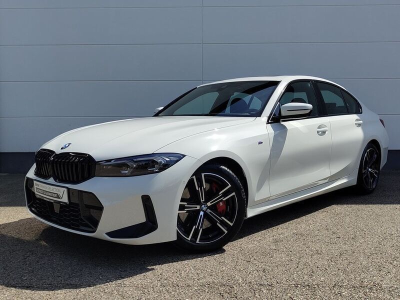 Alpinweiß uni Gebraucht 2023 BMW 320 Comfort Edition Limousine | 46.511 € - Bild 1/4