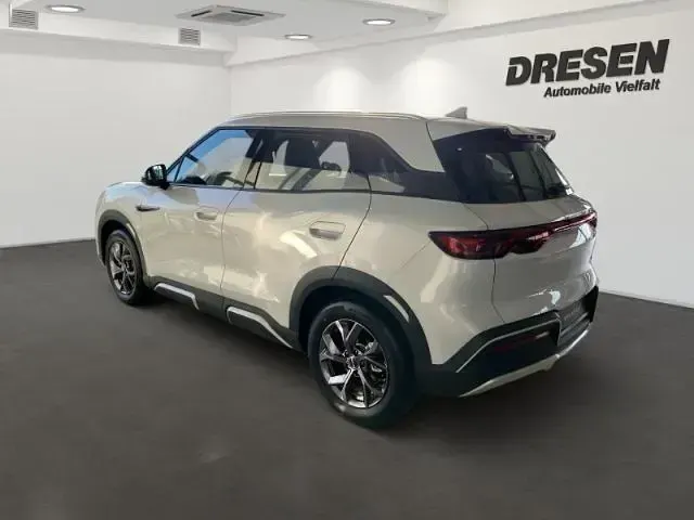 Uusi BYD Atto 2 Active 130 kW (177 HP) 2026 Valkoinen Katumaasturi
