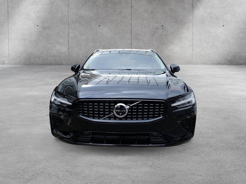 Gebraucht Volvo V60 Ultra 398 PS (292 kW) 2024 Schwarz Kombi