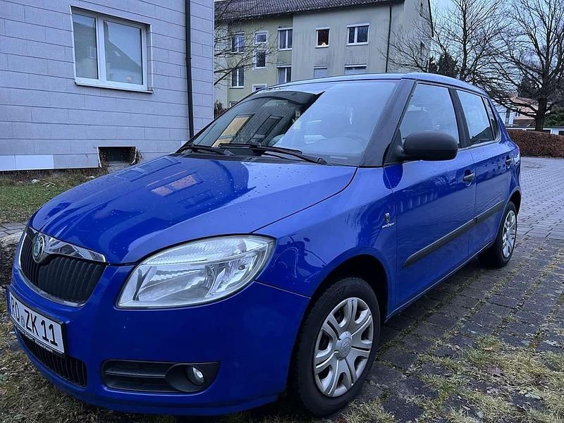 Gebraucht Skoda Fabia Classic 60 PS (44 kW) 2009 Blau Limousine