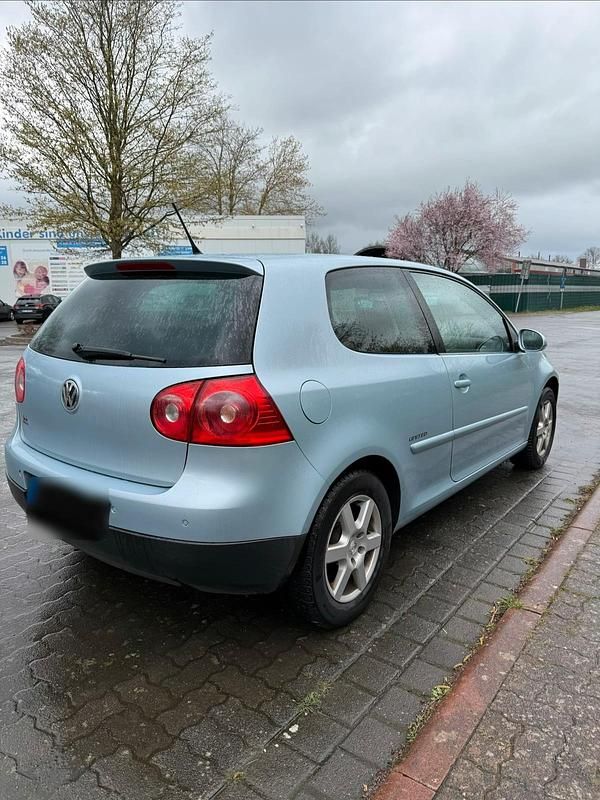 Gebraucht VW Golf V 80 PS (58 kW) 2008 Blau Kleinwagen
