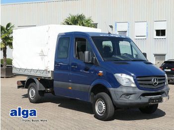 Blau Gebraucht 2016 Mercedes 316 Van | 26.900 € - Bild 1/4