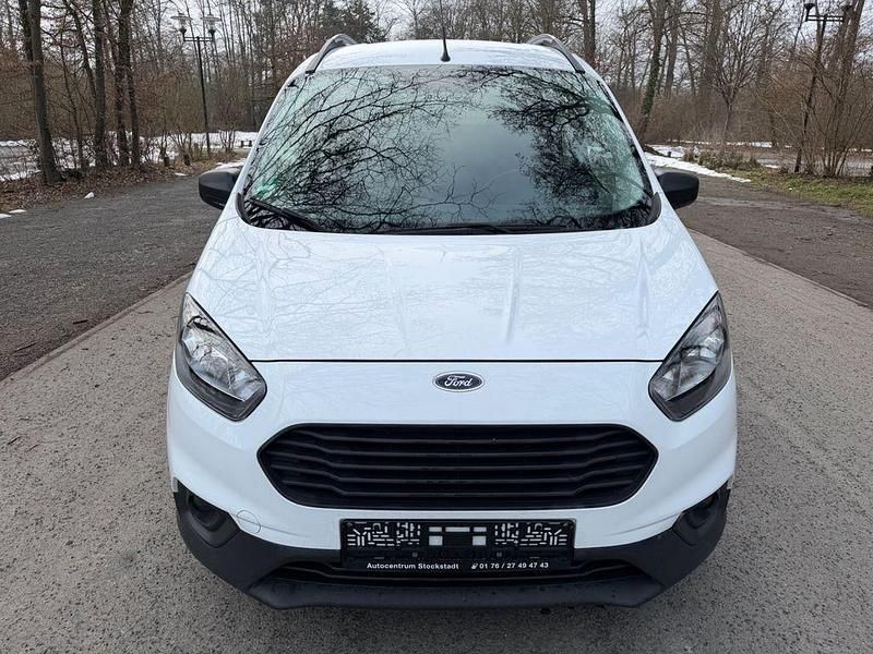 Gebraucht Ford Transit 75 PS (55 kW) 2023 Weiß Van / Kleinbus