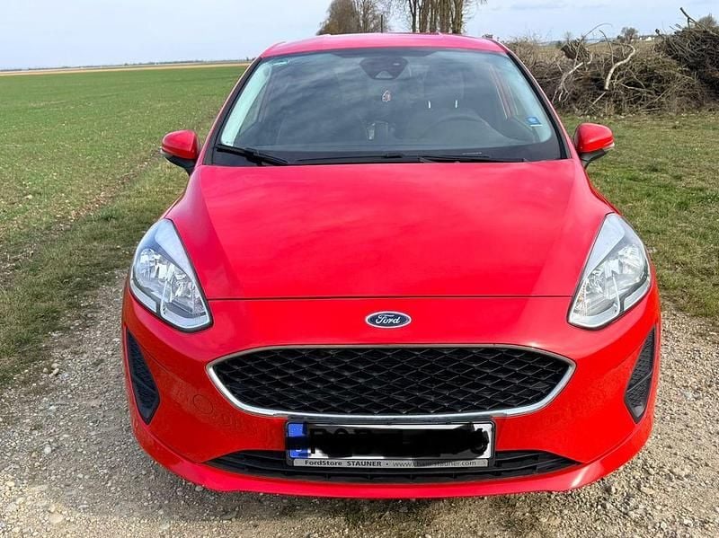 Gebraucht Ford Fiesta Trend 71 PS (52 kW) 2018 Rot Kleinwagen