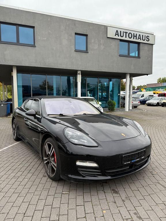 Schwarz Gebraucht 2011 Porsche Panamera 4S Limousine | 21.800 € (Superpreis) - Bild 1/4