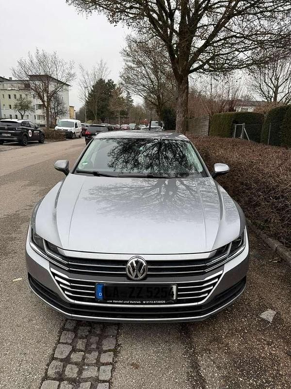 Gebraucht VW Arteon 150 PS (110 kW) 2018 Silber Coupé