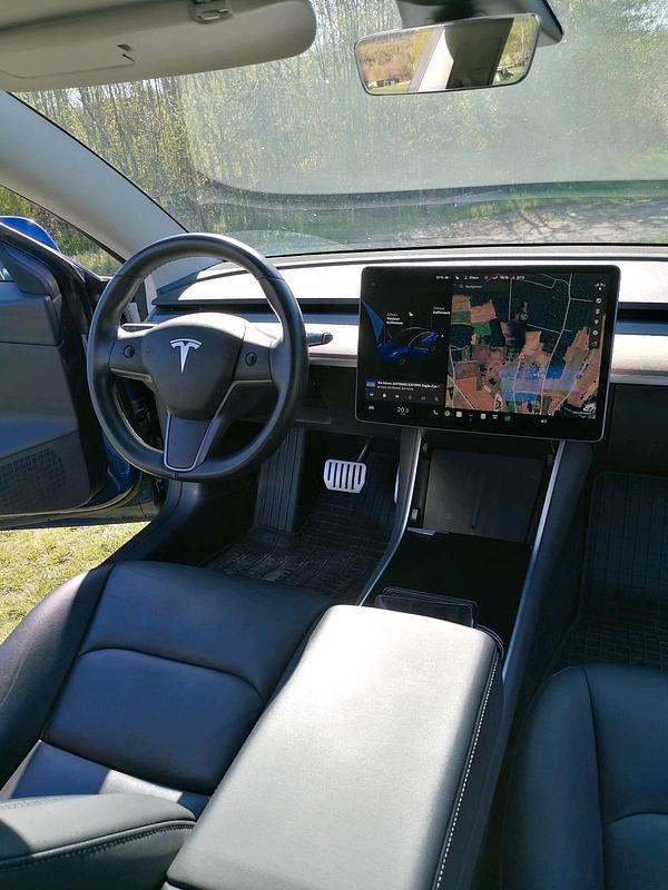 Usata Tesla Model 3 Performance 377 kW (513 CV) 2019 Blu Berlina