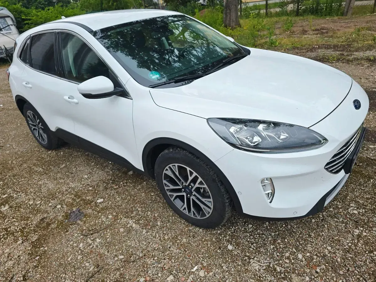 Gebraucht Ford Kuga Titanium X 152 PS (111 kW) 2021 Weiß SUV