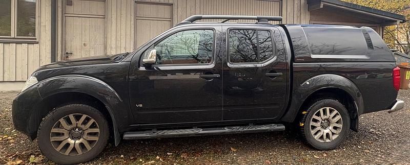 Schwarz Gebraucht 2012 Nissan Navara Abholung | 18.000 € - Bild 1/4