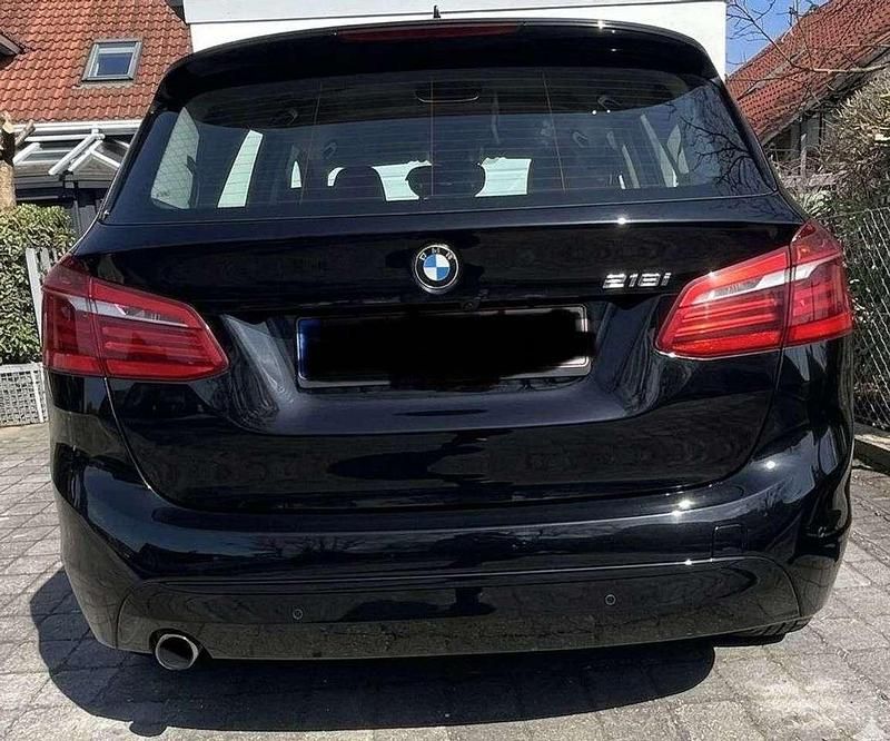 Gebraucht BMW 218 Sport Line 136 PS (100 kW) 2016 Schwarz Kombi