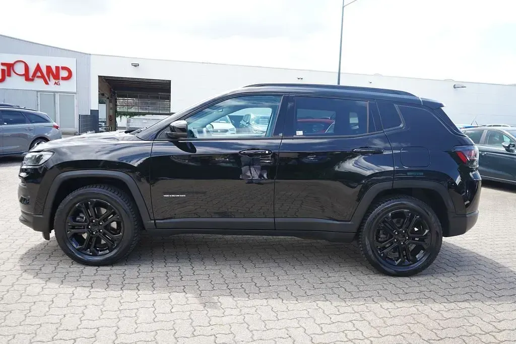 Gebraucht Jeep Compass 241 PS (177 kW) 2022 Alpine white SUV