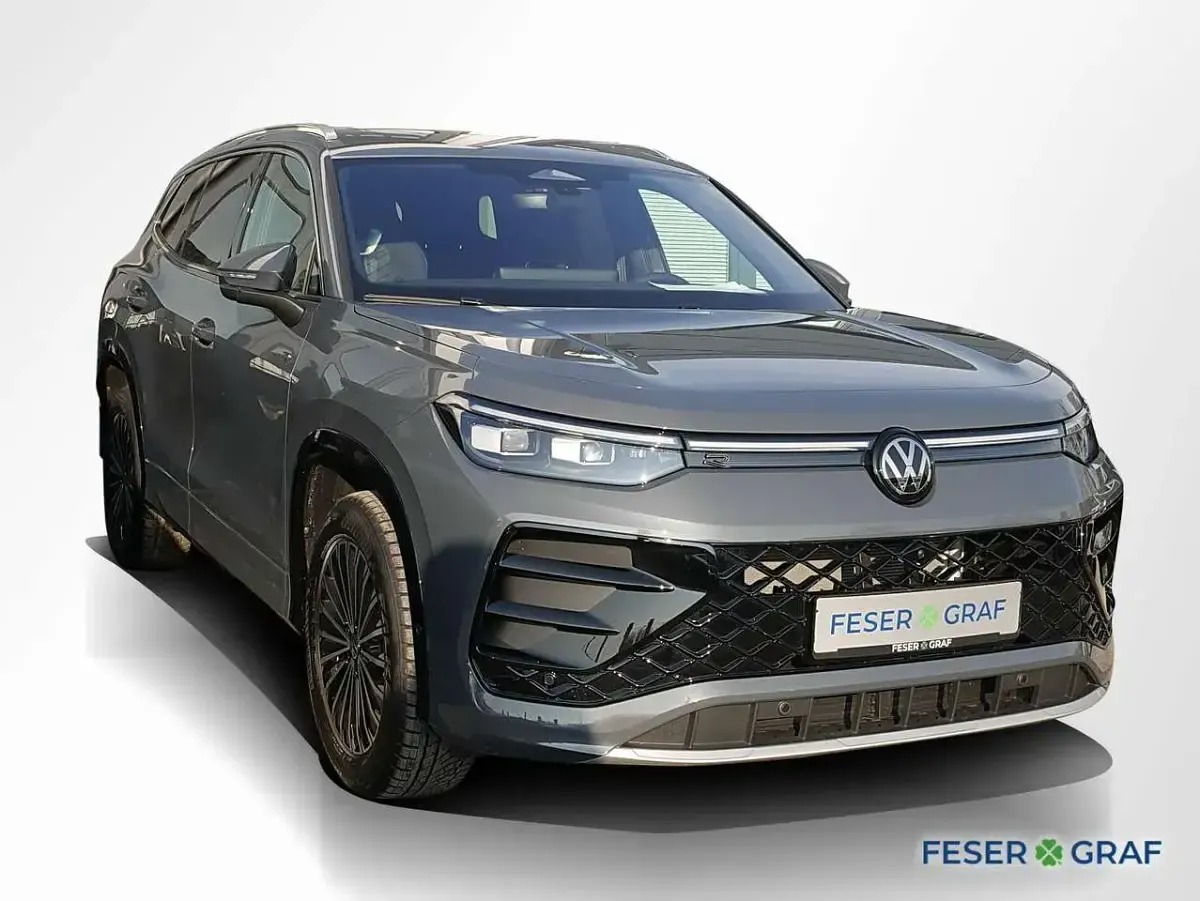 Gebraucht VW Tayron R-line 193 PS (141 kW) 2025 Delfingrau metallic SUV