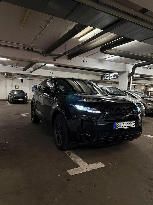 Schwarz Gebraucht 2020 Land Rover Range Rover evoque SUV | 23.500 € (Etwas zu teuer) - Bild 1/4
