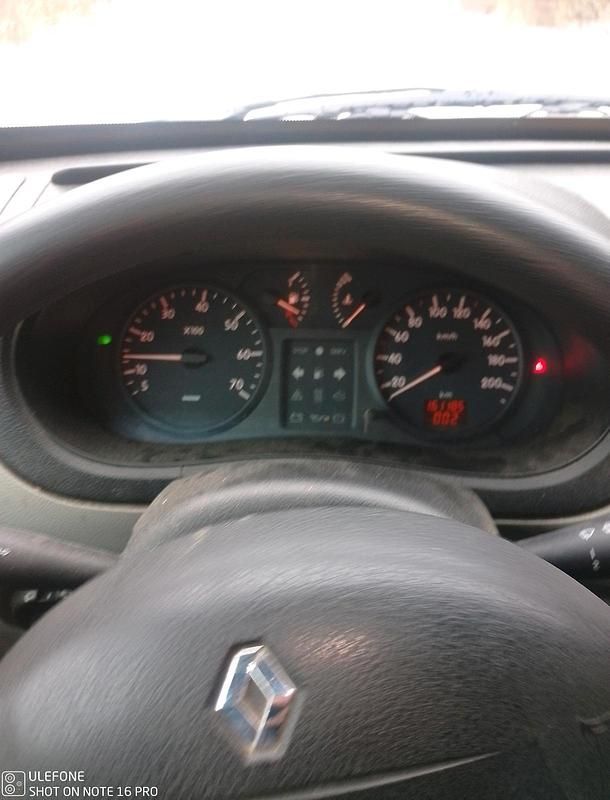 Gebraucht Renault Kangoo 57 PS (41 kW) 2003 Grün Van / Kleinbus