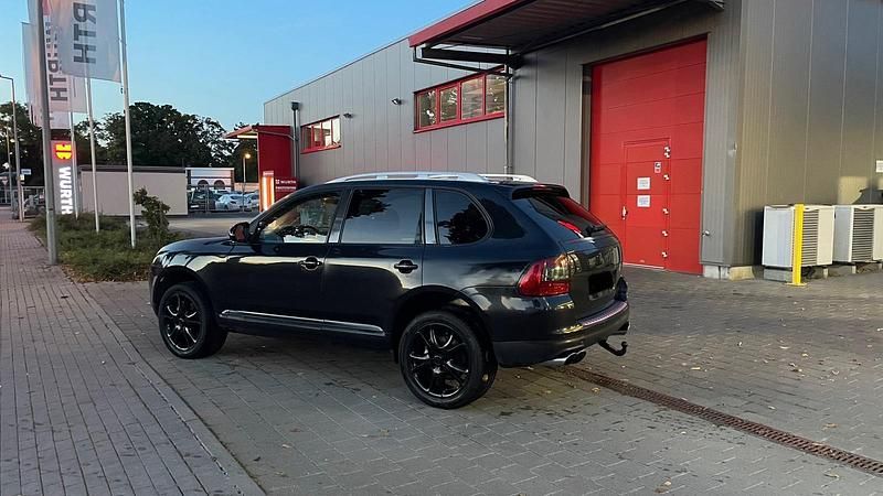 Schwarz Gebraucht 2004 Porsche Cayenne S SUV | 3.850 € (Guter Preis) - Bild 1/4