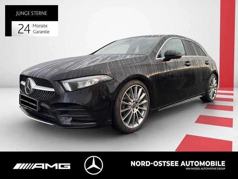 Unilack nachtschwarz Gebraucht 2021 Mercedes A200 AMG Limousine | 25.490 € (Fairer Preis) - Bild 1/4