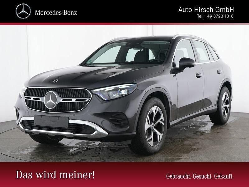 Gebraucht Mercedes GLC220 197 PS (144 kW) 2025 Lack graphitgrau SUV