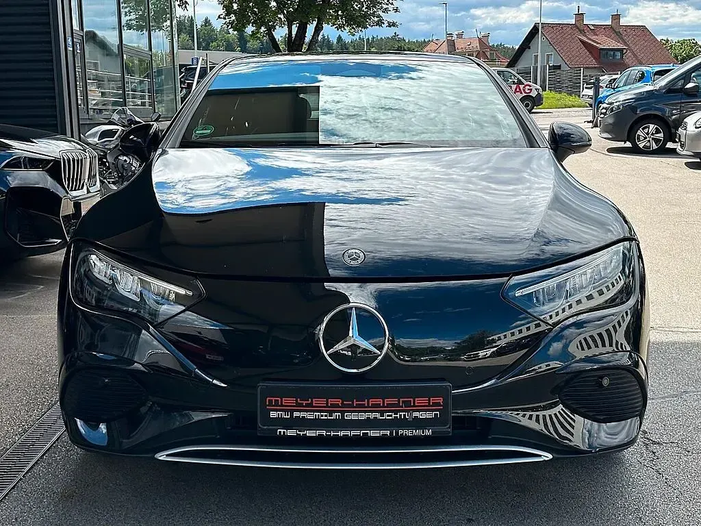 Gebraucht Mercedes EQE300 180 kW (245 PS) 2023 Schwarz Limousine