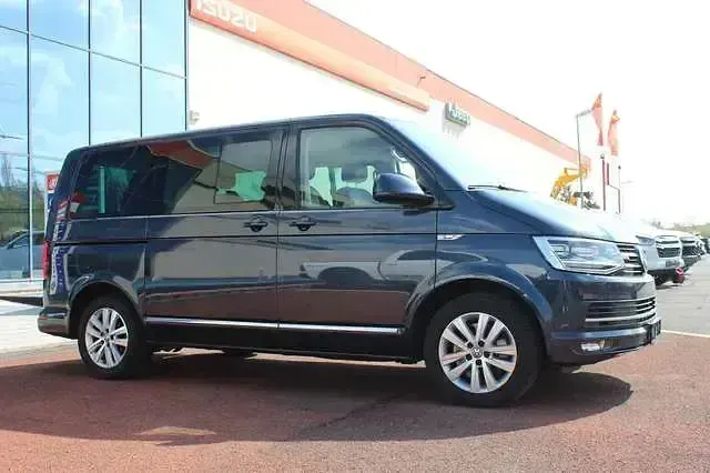 Occasion VW Multivan Highline 204 ch (150 kW) 2018 Bleue Monospace