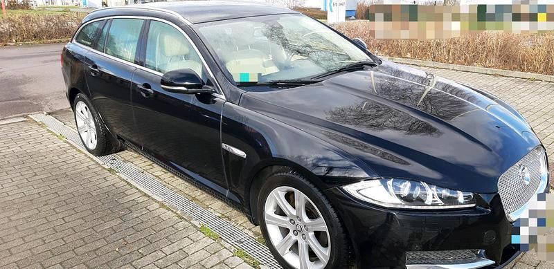 Gebraucht Jaguar XF Sportbrake 200 PS (147 kW) 2014 Schwarz Kombi