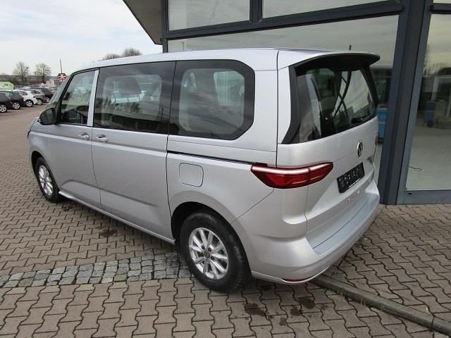 Gebraucht VW Multivan Life 150 PS (110 kW) 2024 Silber Van