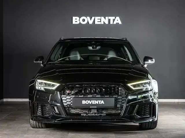 Gebraucht Audi RS3 Sportback Advanced 300 PS (220 kW) 2020 Andere Kleinwagen