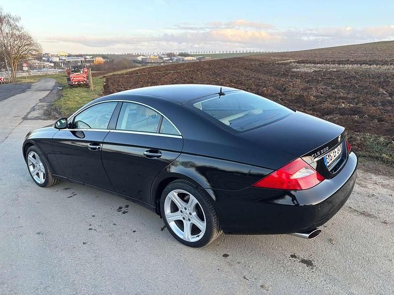 Gebraucht Mercedes CLS500 306 PS (225 kW) 2005 Schwarz Coupé