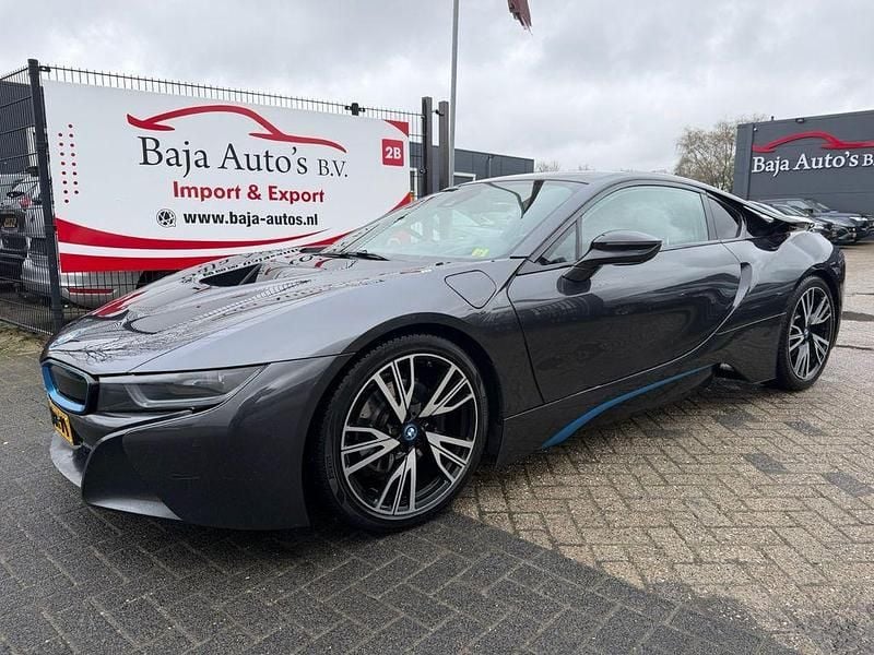 Gebraucht BMW i8 Performance 231 PS (169 kW) 2014 Grau Coupé