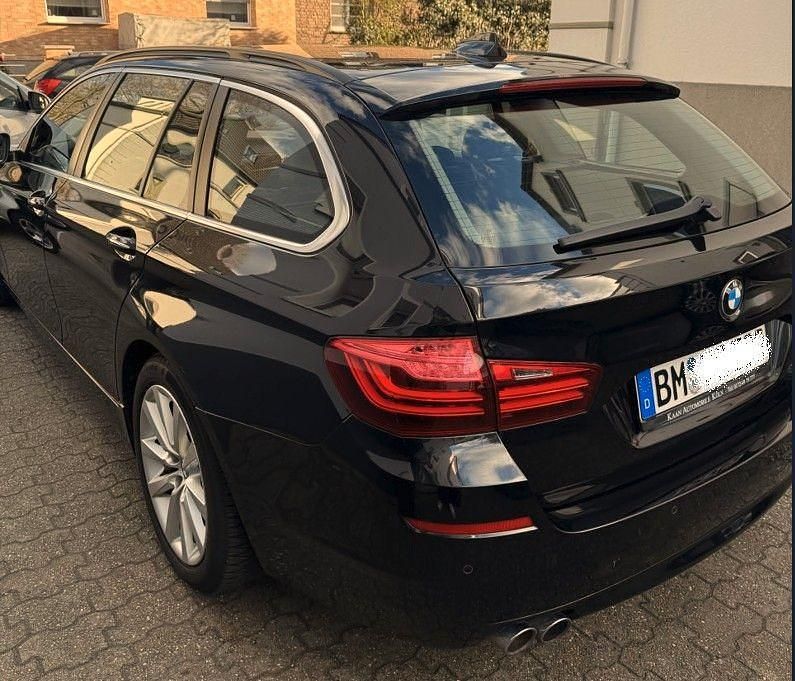 Gebraucht BMW 520 190 PS (139 kW) 2014 Schwarz Kombi