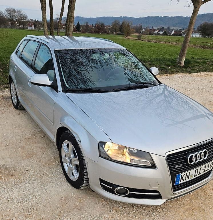 Gebraucht Audi A3 Ambition 160 PS (117 kW) 2010 Violet Kleinwagen