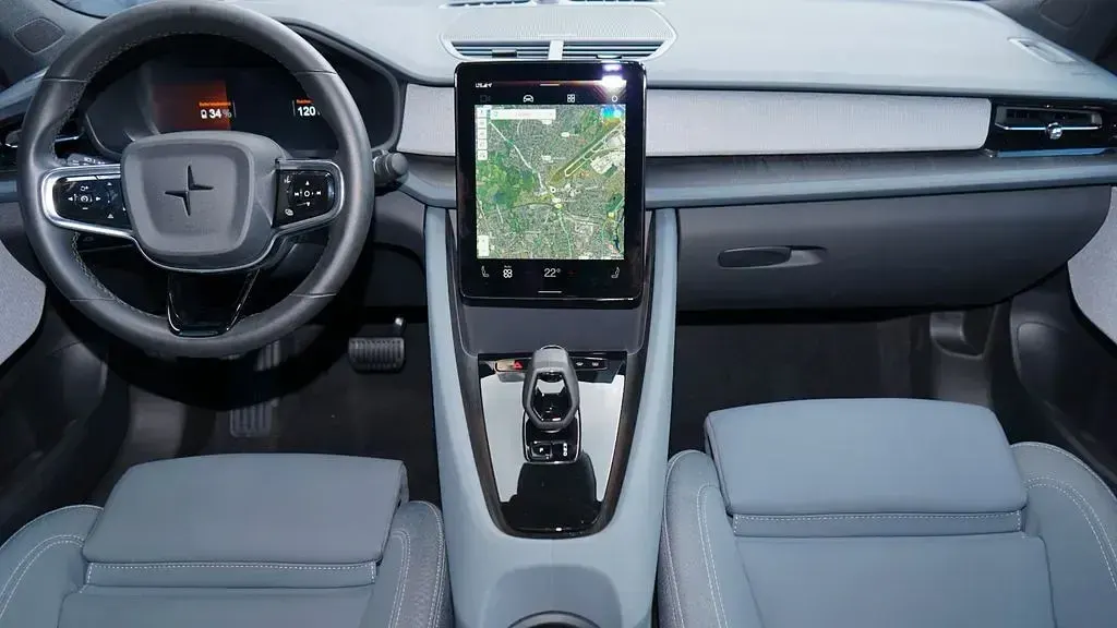 Second-hand Polestar 2 Pilot 300 kW (408 CP) 2023 Gri Hatchback