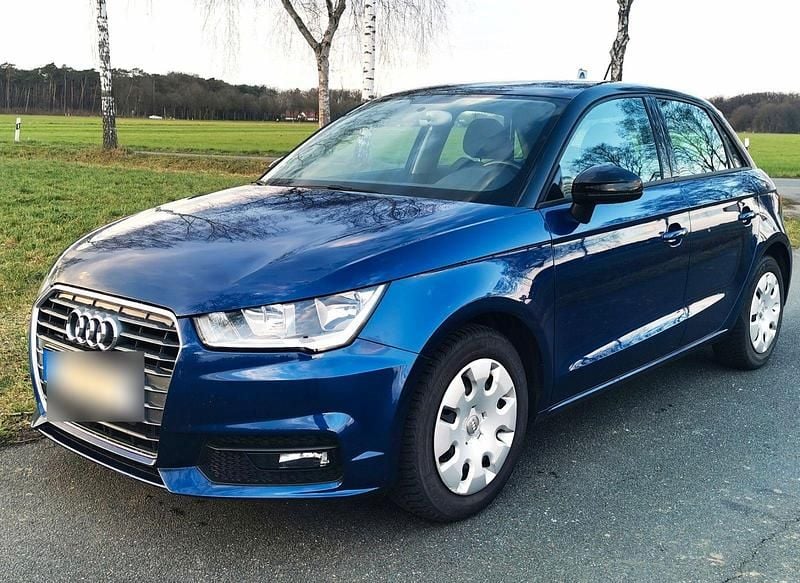 Gebraucht Audi A1 Sportback 95 PS (69 kW) 2017 Blau Kleinwagen