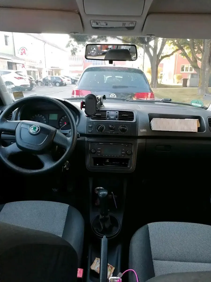 Gebraucht Skoda Roomster 90 PS (66 kW) 2010 Rot Van / Kleinbus