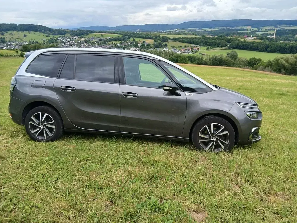 Gebraucht Citroën C4 SpaceTourer 131 PS (96 kW) 2021 Grau Van / Kleinbus