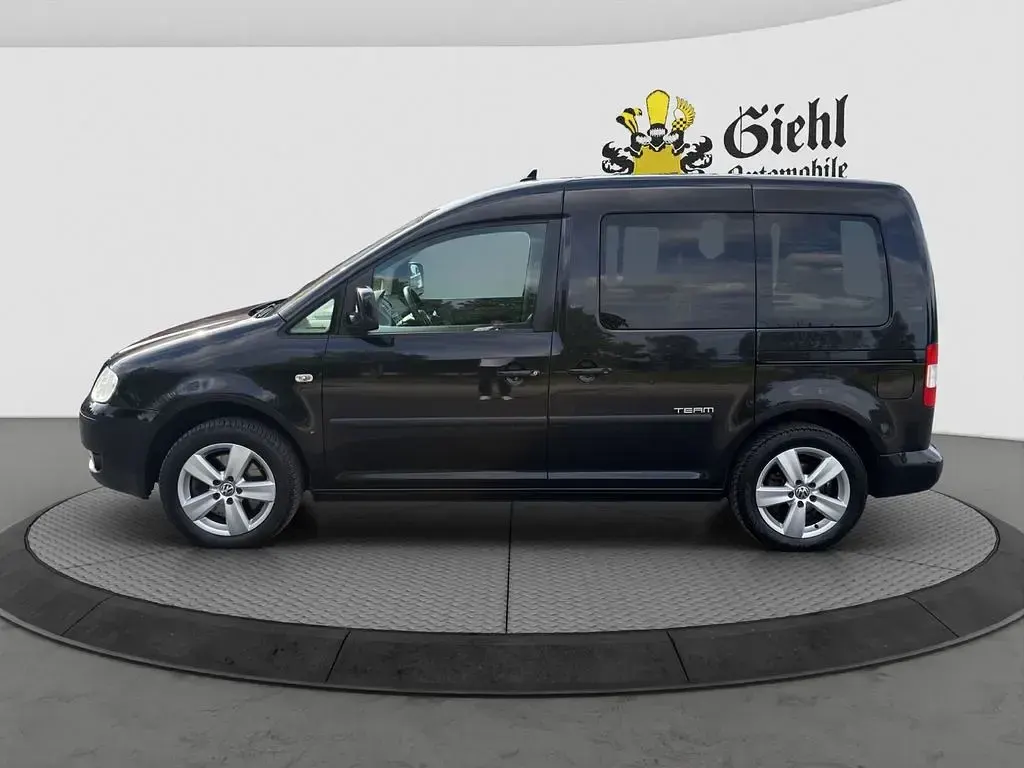 Gebraucht VW Caddy Team 140 PS (102 kW) 2010 Schwarz Van / Kleinbus