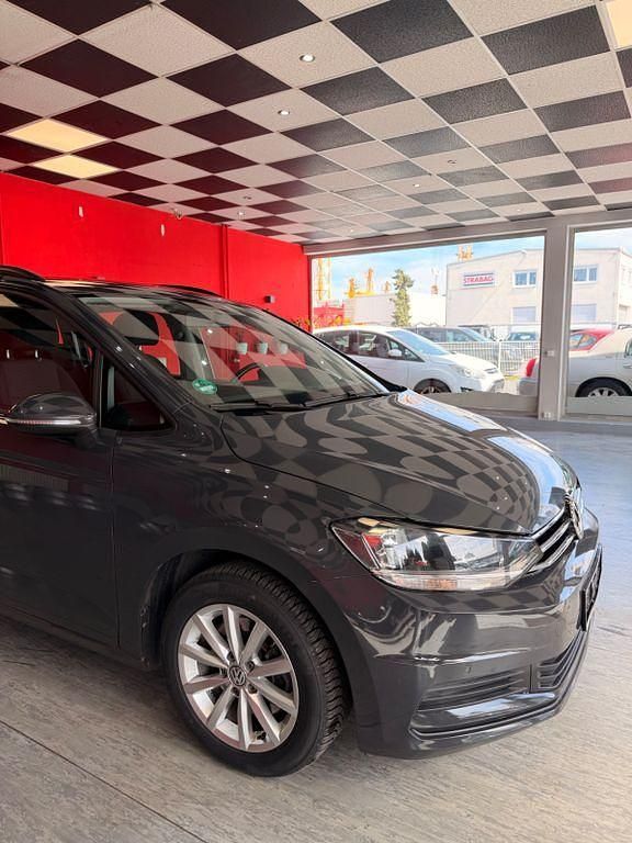 Gebraucht VW Touran 150 PS (110 kW) 2016 Grau Van / Kleinbus